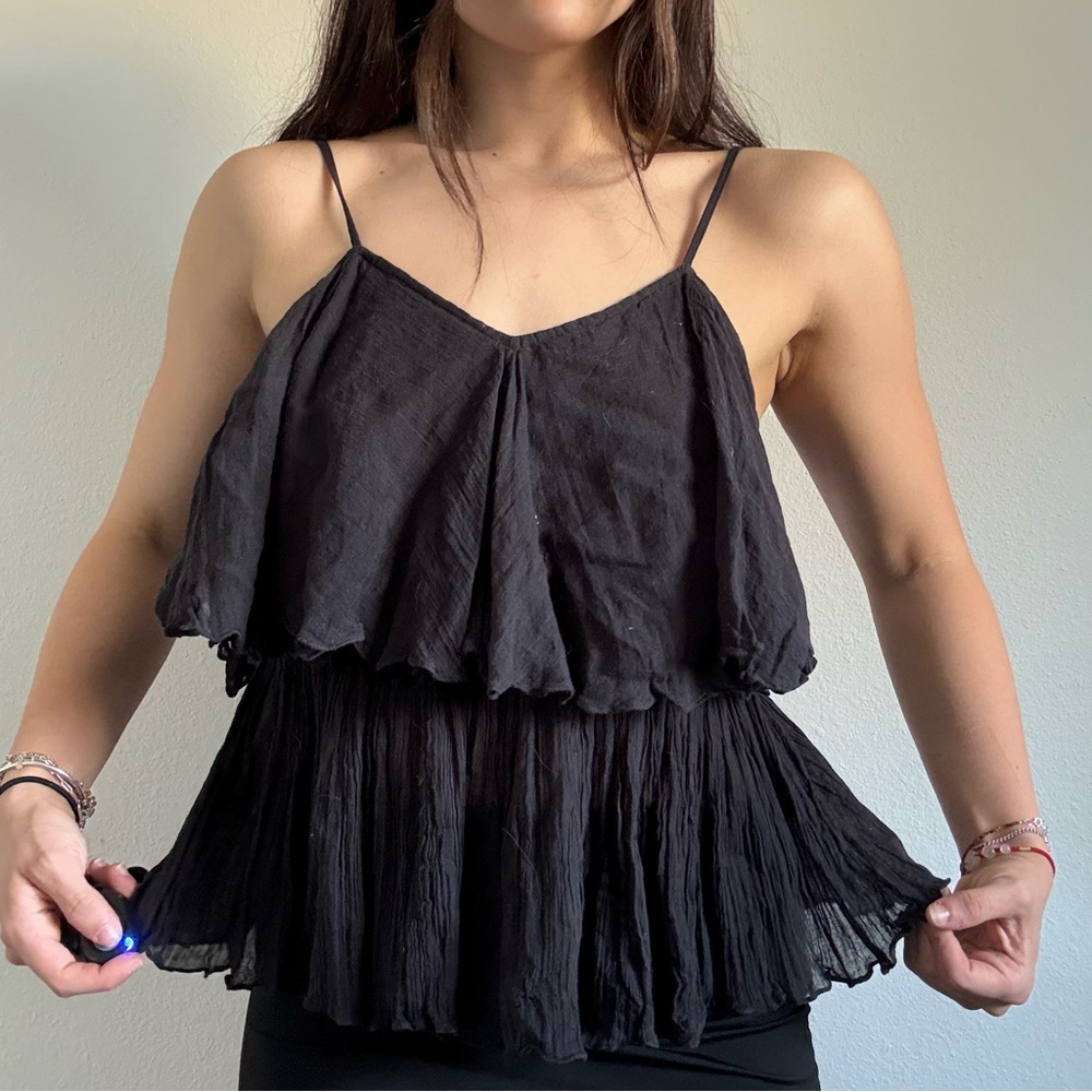 Mes Demoiselles Elegant Black Sleeveless Top - Picture 12 of 13